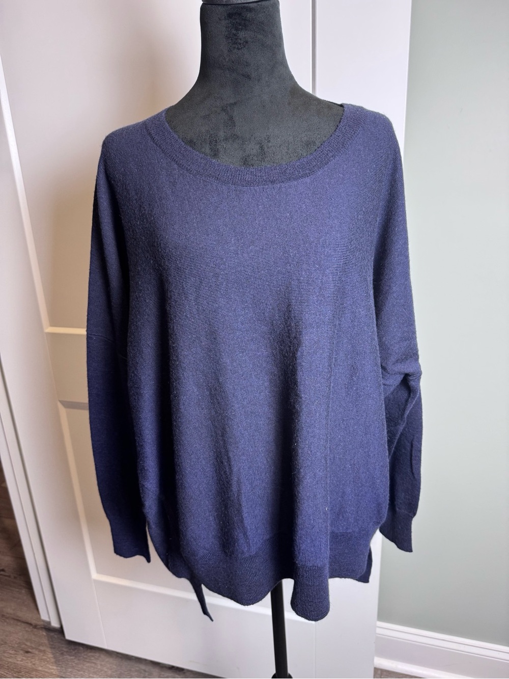 Eileen Fisher Sweater Merino Wool Hi Low navy Drop Shoulder Boxy